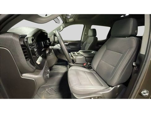 Used 2023 Chevrolet Silverado 1500 LT image 11