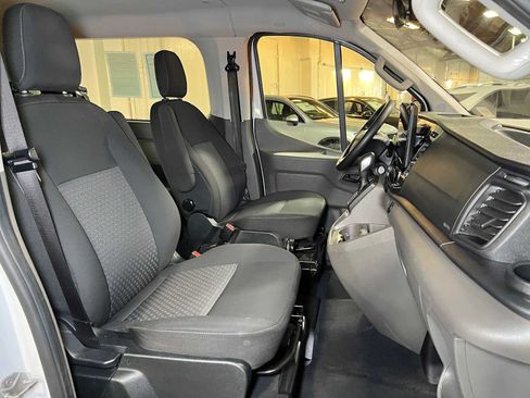 Used 2023 Ford Transit 350 XLT RWD image 12