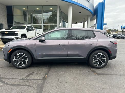 New 2026 Chevrolet Equinox EV LT w/ Comfort Package image 4