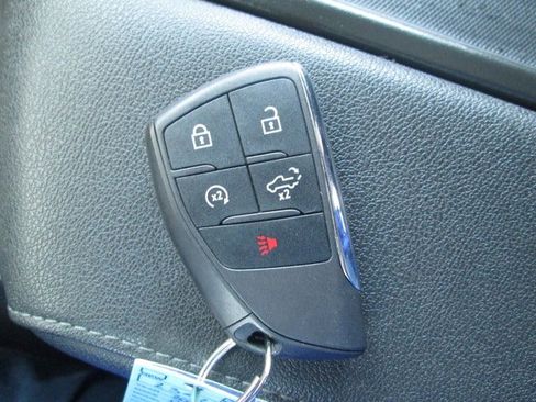 Used 2023 GMC Sierra 1500 SLT image 24