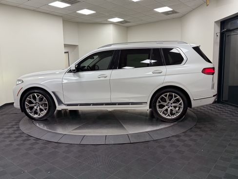 Used 2020 BMW X7 xDrive40i w/ Executive Package AWD/4WD image 3