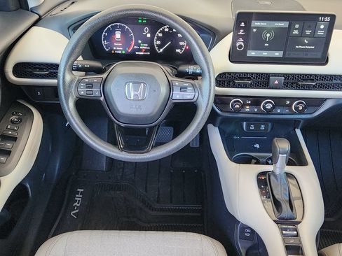 Used 2026 Honda HR-V LX image 25