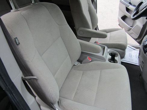 Used 2016 Honda Odyssey SE image 47