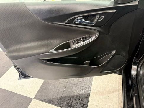 Used 2021 Chevrolet Malibu LT image 13