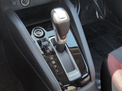 New 2025 Nissan Versa SR w/ Trunk Package image 18