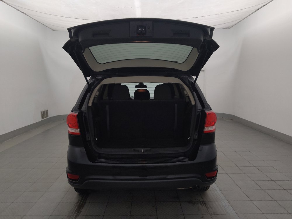 Used 2019 Dodge Journey SE w/ Connectivity Group FWD image 29