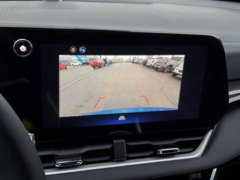 New 2026 Chevrolet Equinox LT w/ Convenience Package II image 22