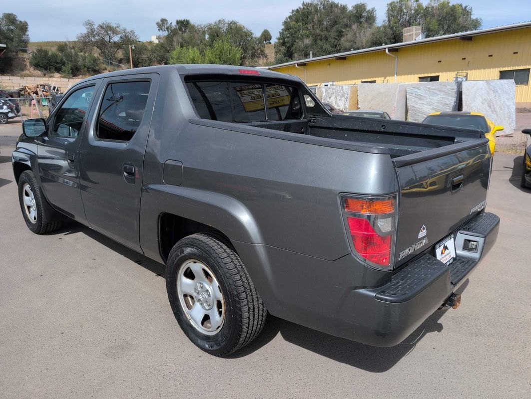 Used 2007 Honda Ridgeline RT image 5