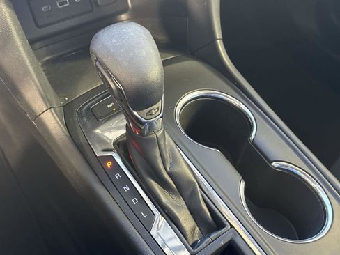 Used 2022 Chevrolet Equinox LT image 21