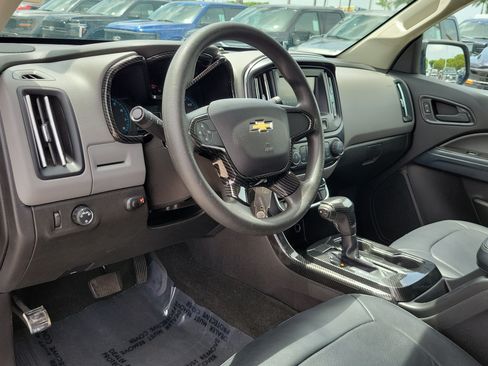 Used 2018 Chevrolet Colorado W/T w/ WT Convenience Package RWD image 9