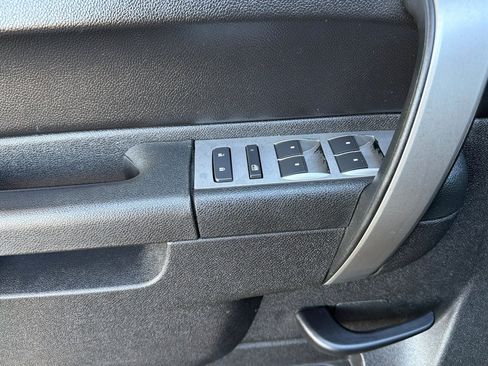 Used 2013 GMC Sierra 1500 SLE w/ Power Tech Package AWD/4WD image 8