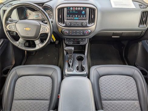 Used 2018 Chevrolet Colorado Z71 image 5