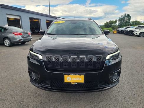 Used 2023 Jeep Cherokee Altitude Lux AWD/4WD image 3