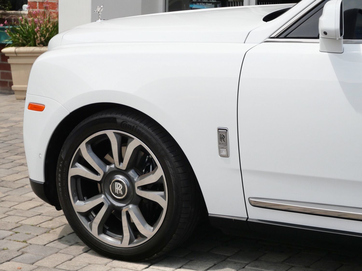 Certified 2024 Rolls-Royce Cullinan w/ Cullinan Package AWD/4WD image 22