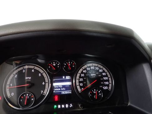 Used 2011 RAM 2500 ST w/ ST Popular Equipment Group AWD/4WD image 21