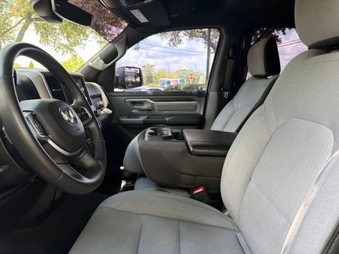 Used 2021 RAM 1500 Lone Star AWD/4WD image 15