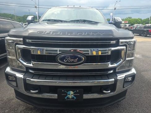Used 2022 Ford F250 XLT w/ XLT Premium Package AWD/4WD image 2