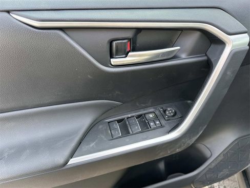 New 2025 Toyota RAV4 XLE image 14