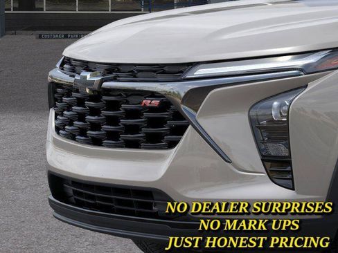 New 2026 Chevrolet Trax RS w/ Driver Confidence Package FWD image 13