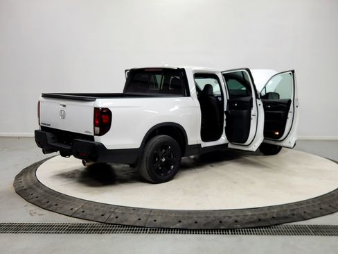 Used 2023 Honda Ridgeline Black Edition image 15