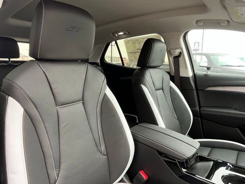 New 2026 Buick Envision Sport Touring AWD/4WD image 31