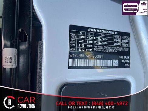Used 2025 Mercedes-Benz Sprinter 2500 image 11