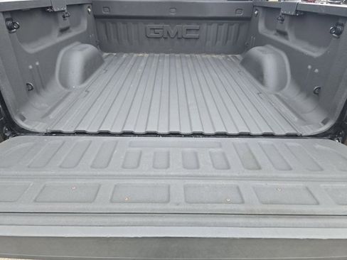 Used 2016 GMC Sierra 1500 SLT w/ All Terrain X Package image 32