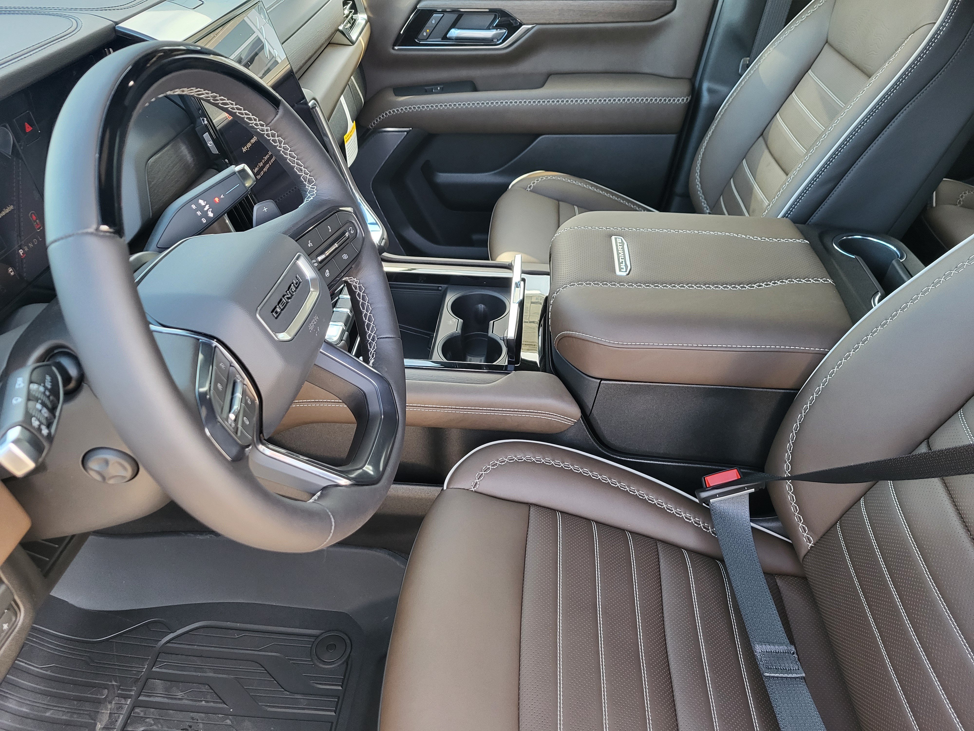 New 2027 GMC Yukon XL Denali Ultimate AWD/4WD image 13