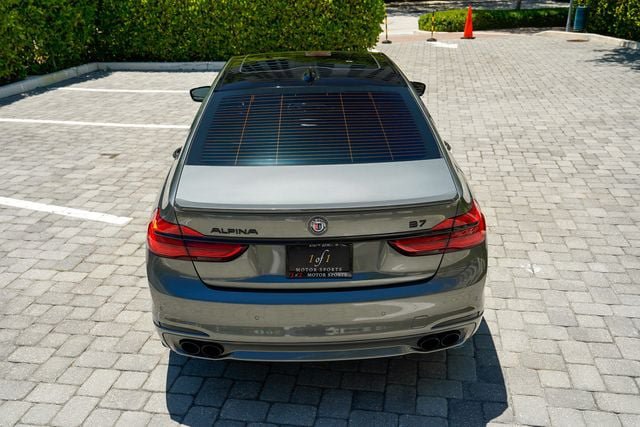 Used 2017 BMW ALPINA B7 xDrive AWD/4WD image 22