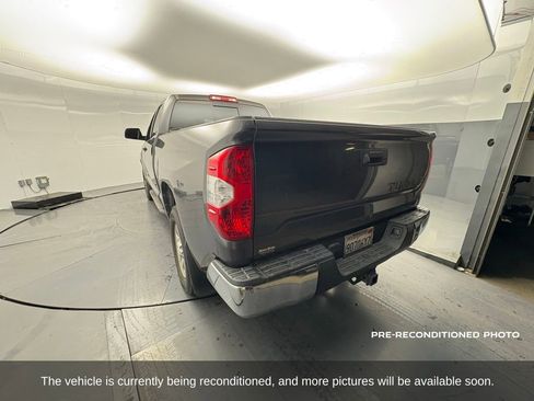 Used 2017 Toyota Tundra SR5 image 3