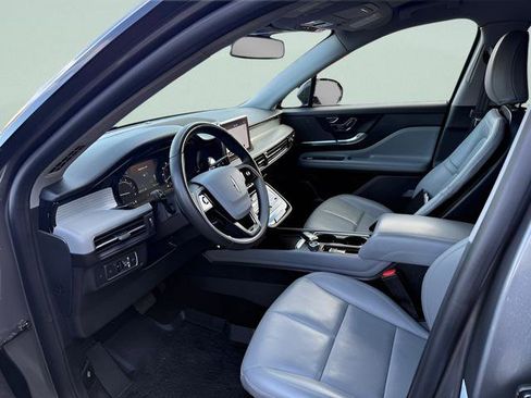 Used 2022 Lincoln Corsair AWD w/ Equipment Group 101A image 3