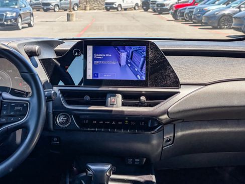 Certified 2024 Lexus UX 250h FWD image 12