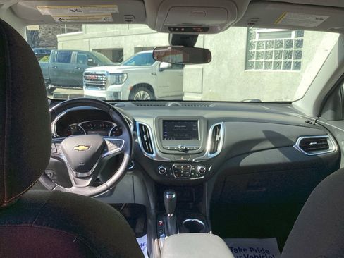 Used 2021 Chevrolet Equinox LT image 35