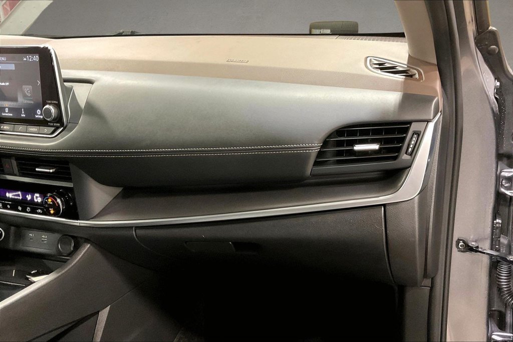 Used 2023 Nissan Rogue SV AWD/4WD image 27