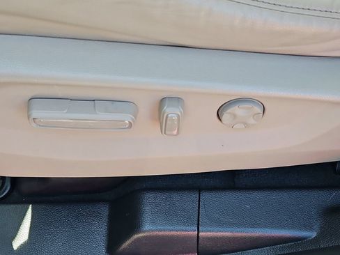 Certified 2024 Honda Odyssey EX-L image 24