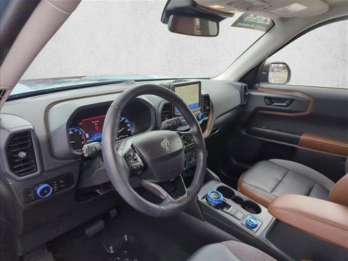 Used 2023 Ford Bronco Sport Outer Banks w/ Tech Package image 11