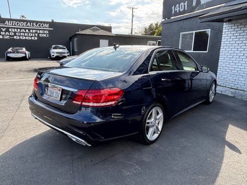 Used 2014 Mercedes-Benz E 350 Sedan image 28