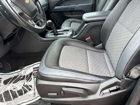 Used 2017 Chevrolet Colorado Z71 image 22