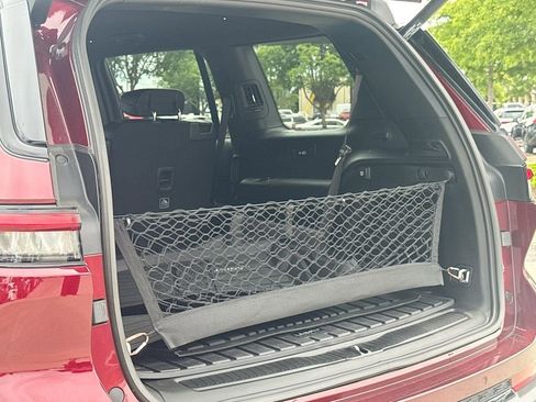 Used 2025 Jeep Grand Cherokee L Laredo RWD image 33