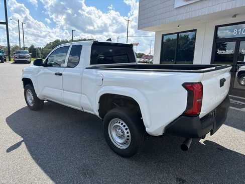 Used 2025 Toyota Tacoma SR RWD image 6