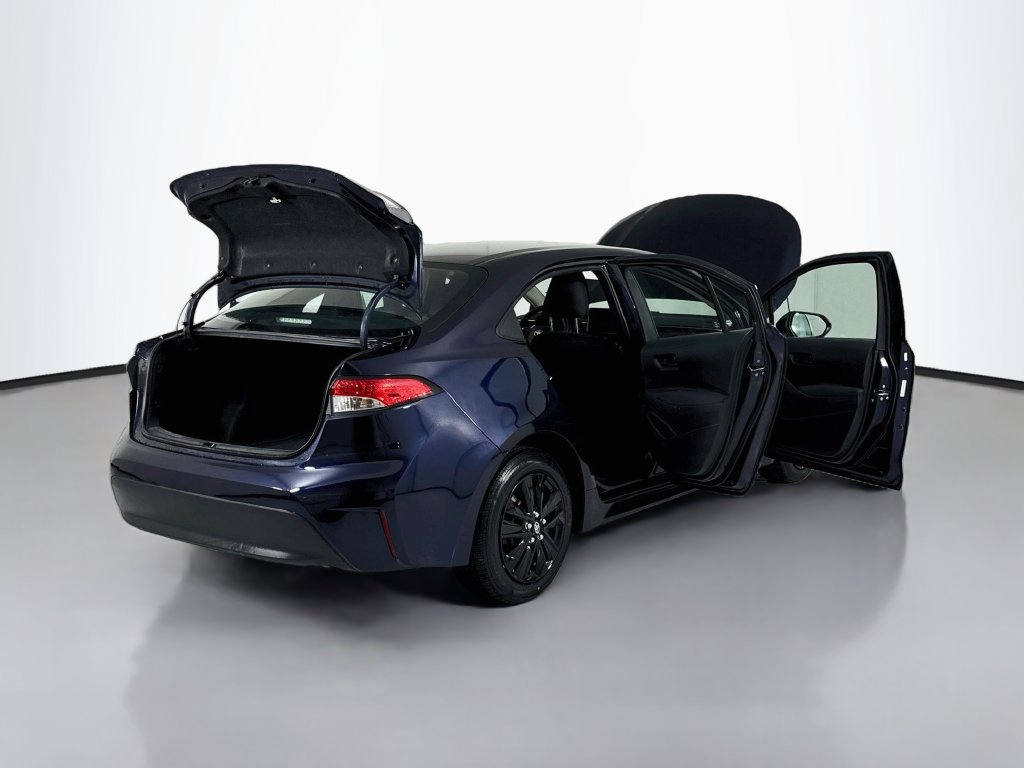 Used 2023 Toyota Corolla LE FWD image 18