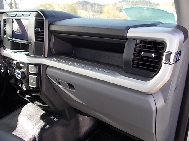 Used 2024 Ford F350 XL AWD/4WD image 13