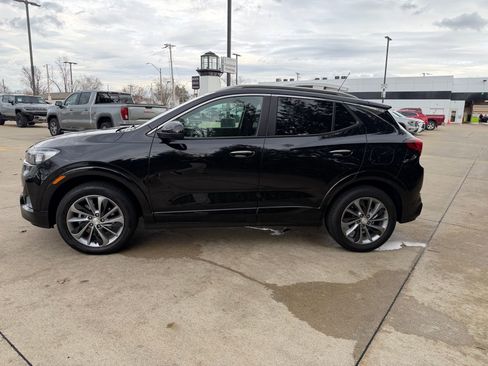 Used 2023 Buick Encore GX Select w/ Sport Touring Package image 8