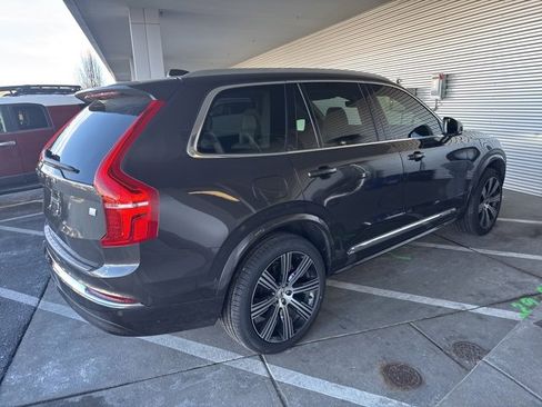 Used 2024 Volvo XC90 T8 Plus w/ Protection Package Premier image 3