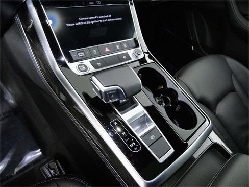 Used 2025 Audi Q7 3.0T Premium Plus image 20