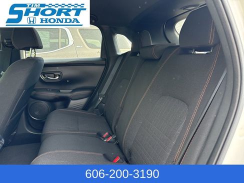 Used 2023 Honda HR-V Sport image 11