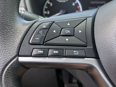 Used 2023 Nissan Altima 2.5 SV image 22