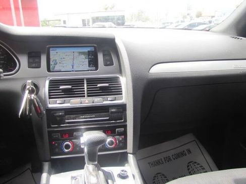 Used 2013 Audi Q7 3.0T S line Prestige w/ S Line Pkg AWD/4WD image 21