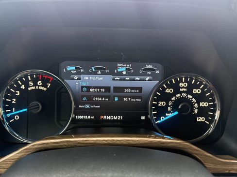 Used 2016 Ford F150 Lariat w/ Equipment Group 501A Mid AWD/4WD image 16