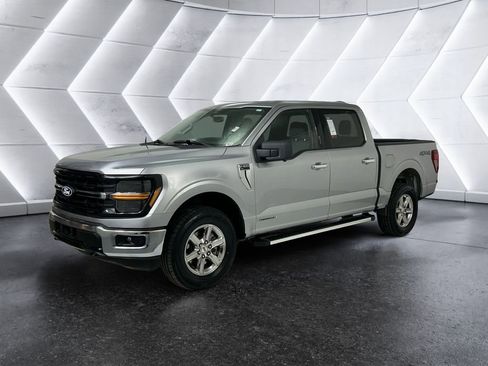Used 2024 Ford F150 XLT w/ Mobile Office Package image 3